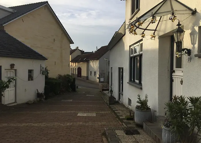 Greenwoods Валкенбург